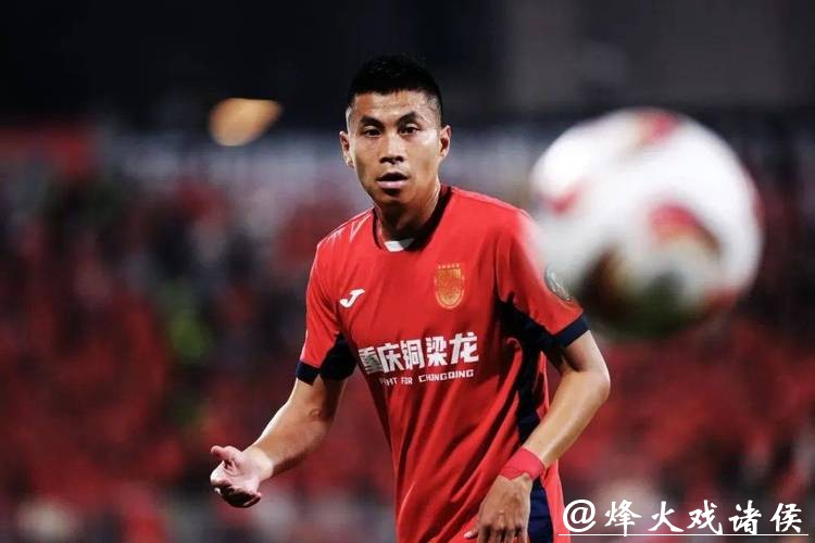 中甲“本土射手王”完成自我救赎,赛前黄希扬私信向余望:不进决赛不准回来 中甲“本土射手王”完成自我救赎,赛前黄希扬私信向余望:不进决赛不准回来